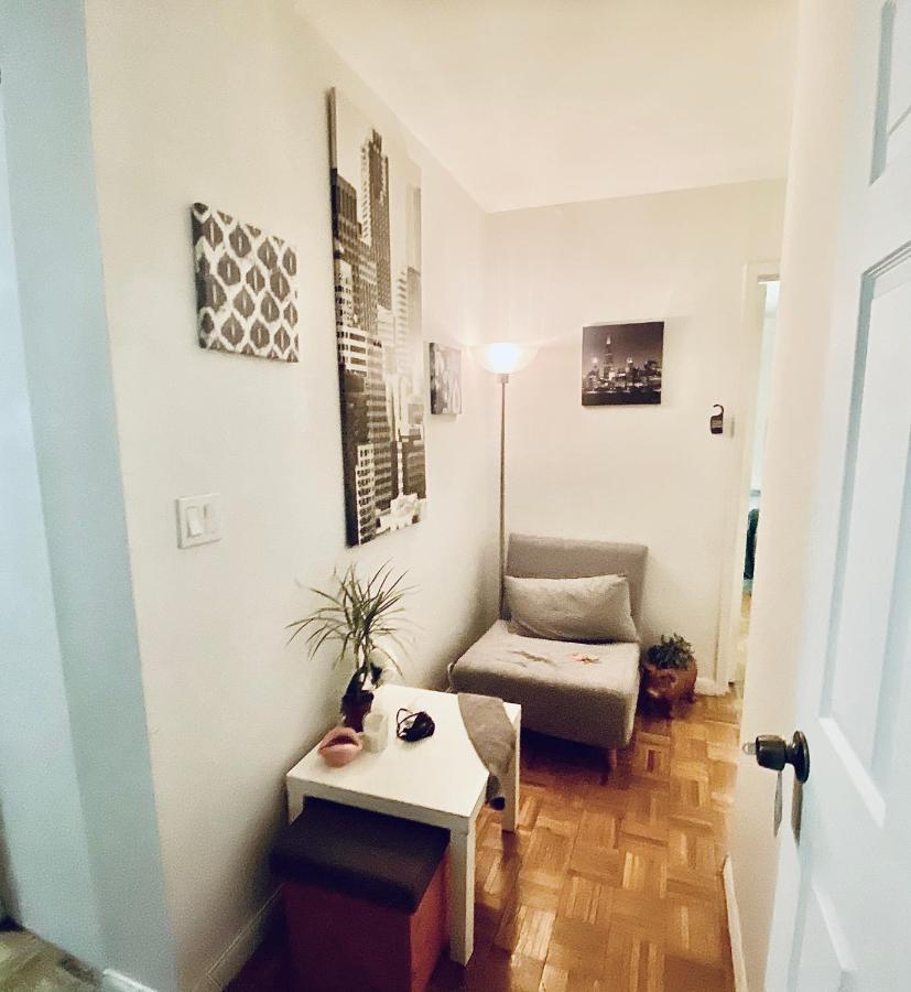 Times Square Manhattan - Private Room In 2 Bedroom Apartment New York Exterior photo